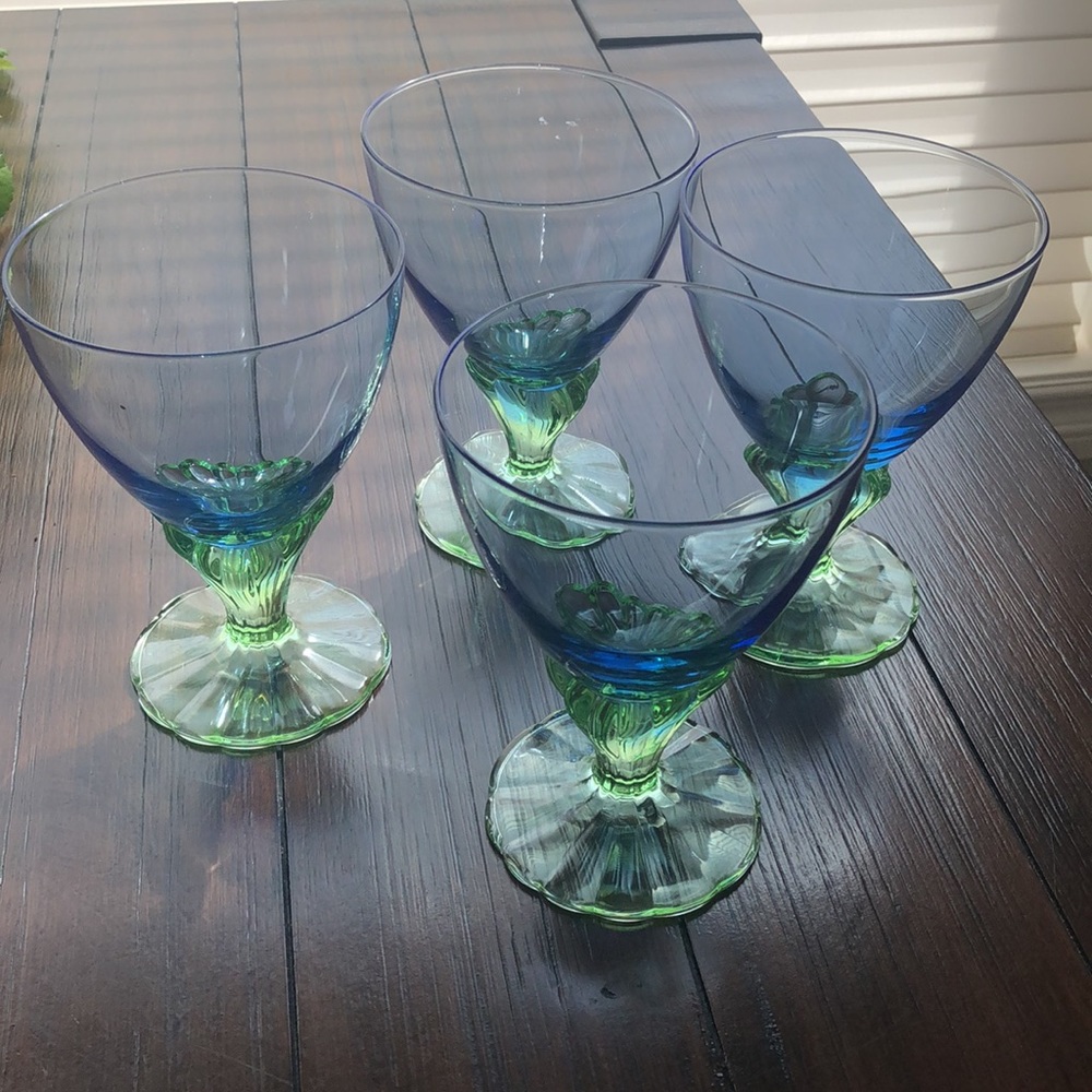 BORMIOLI ROCCO Italy Bahia 5.5” champagne sherbet juice glasses blue & green